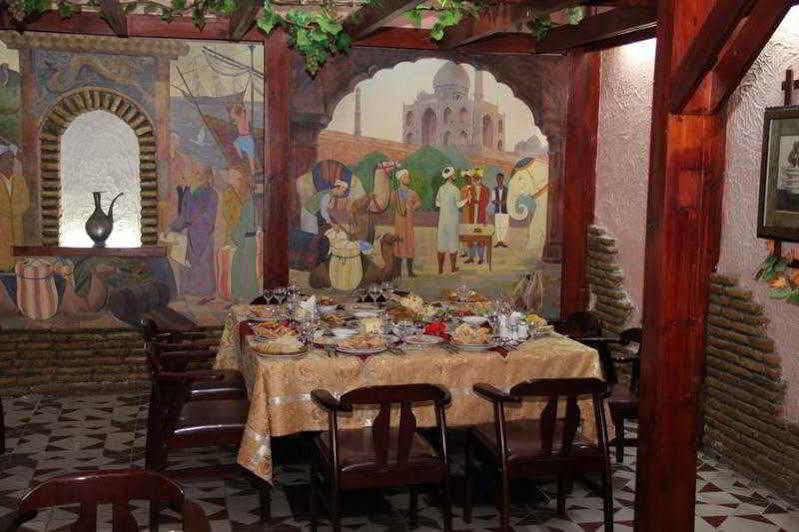 Hotel Asia Samarkand Exterior foto
