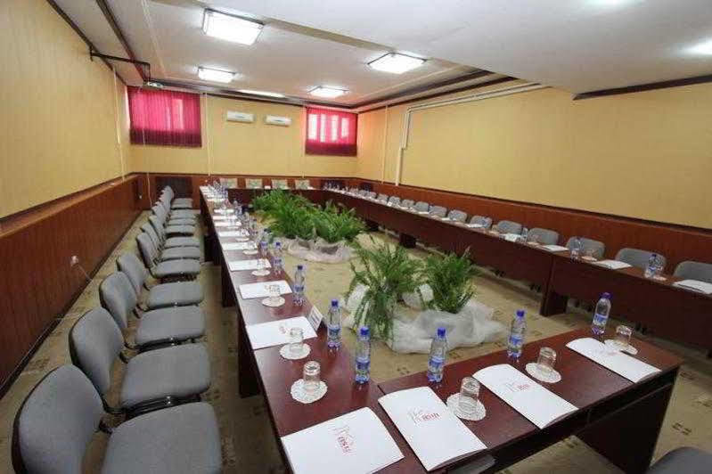 Hotel Asia Samarkand Exterior foto